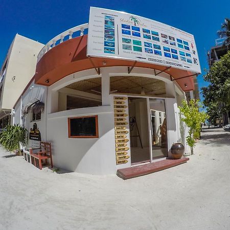 Hotel Shadow Palm Maafushi Esterno foto
